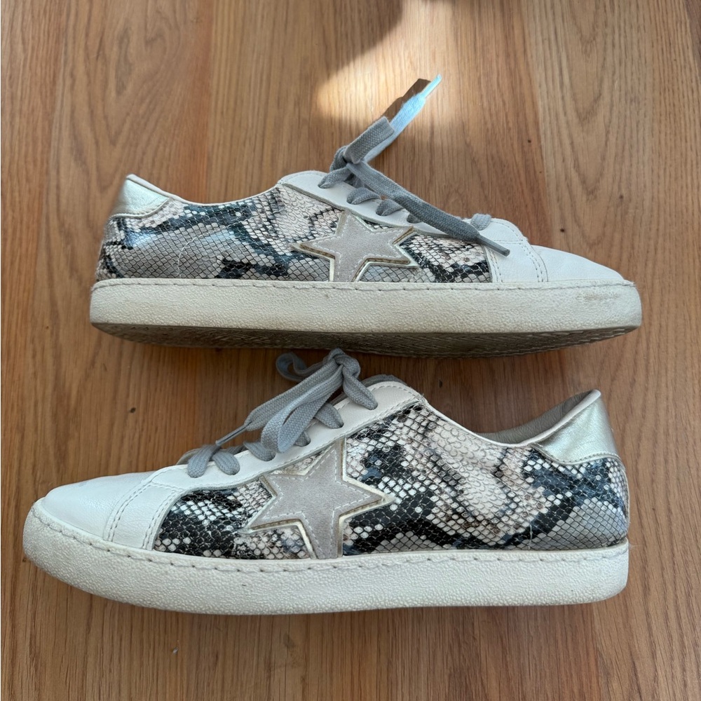 Vintage Havana Bianca Gold Snake-Star Sneakers size 8